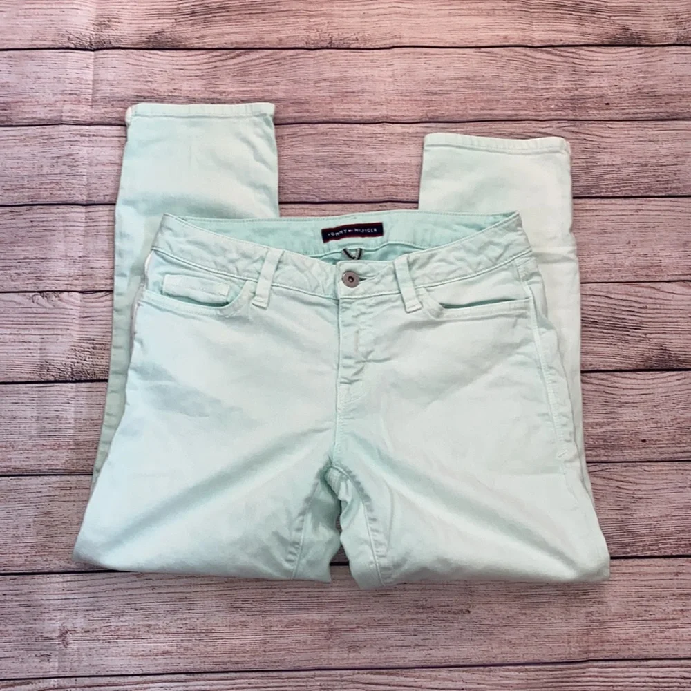 Tommy Hilfiger Mint Green Size 2 Capri Jeans - Picture 2 of 9